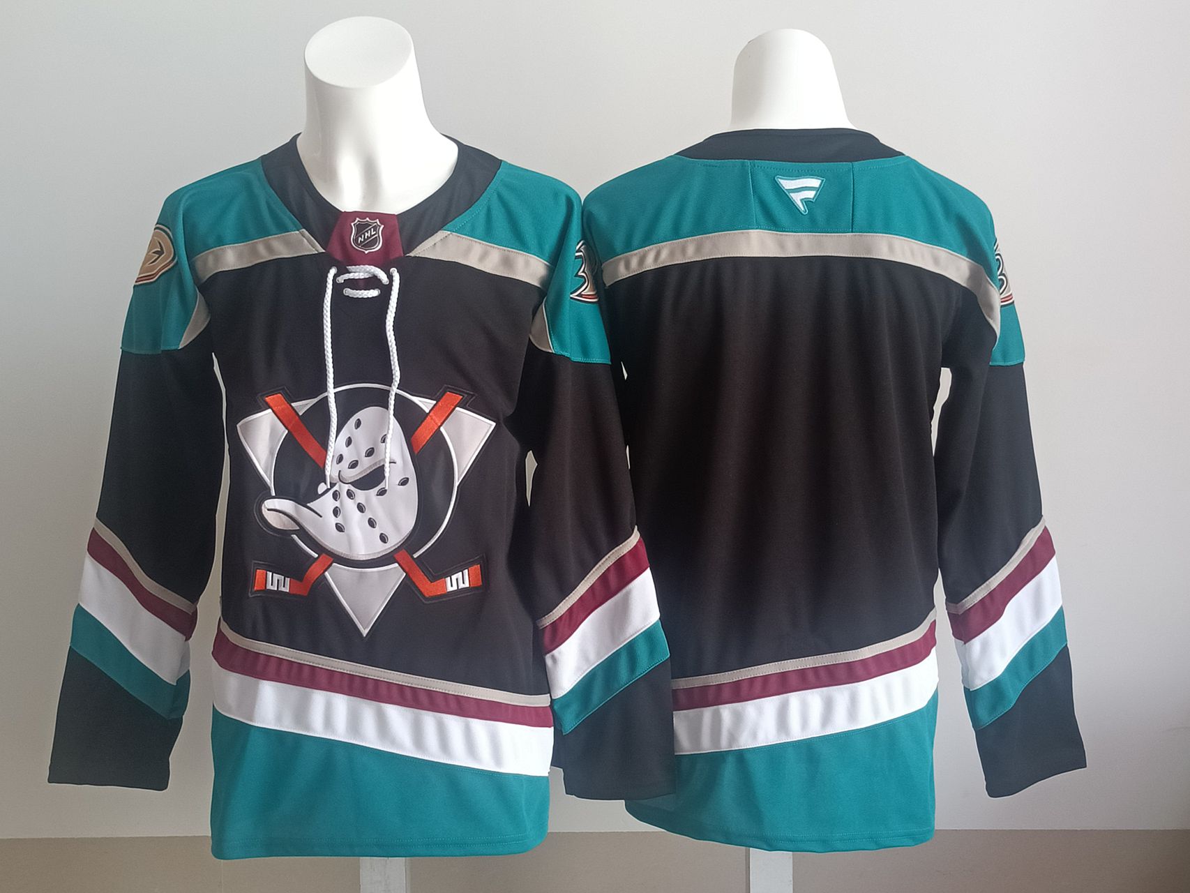 Men Anaheim Ducks Blank Black Throwback 2025 NHL Jersey style 001->more nhl jerseys->NHL Jersey